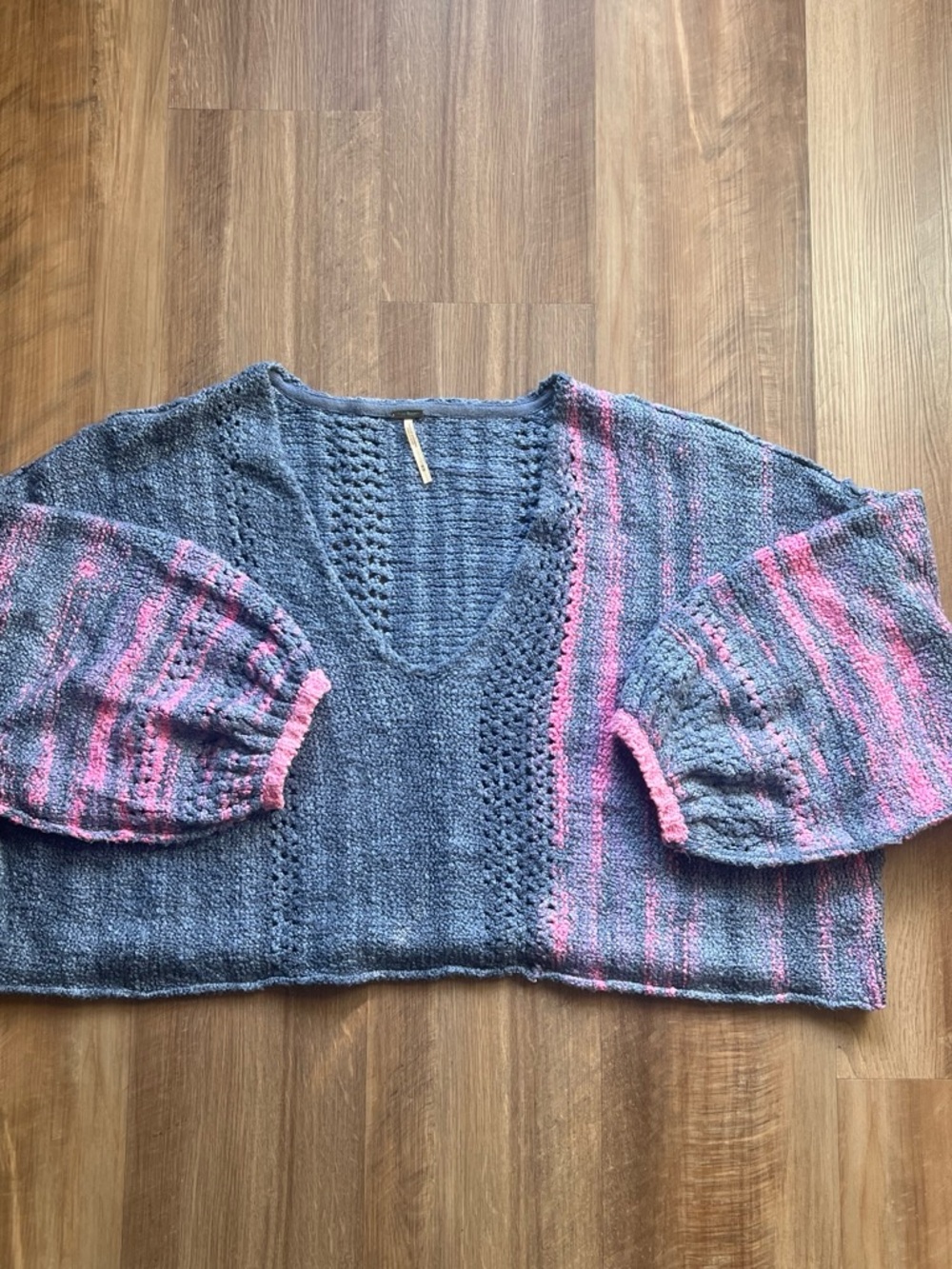 Free People Blue and Pink Striped V-Neck Knit Sweater